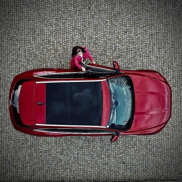 Beata Rajská a Jaguar F-Pace