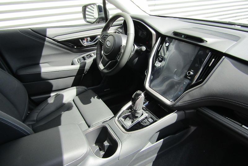 Subaru Outback (2025) 2,5i TOURING MY25.5 - fotka 20 z 22