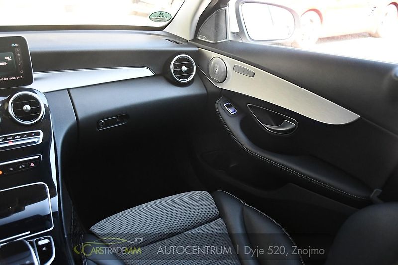 Mercedes-Benz Třídy C 400 AMG 4M ACC 410K  - fotka 23 z 54