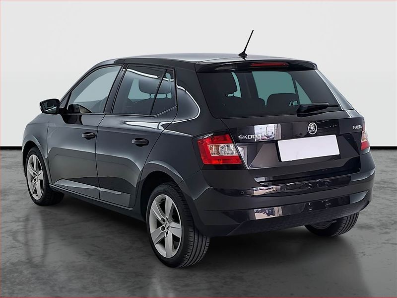 Škoda Fabia (2016) 1.2 TSI, Navi, Bi-Xenony - fotka 4 z 15