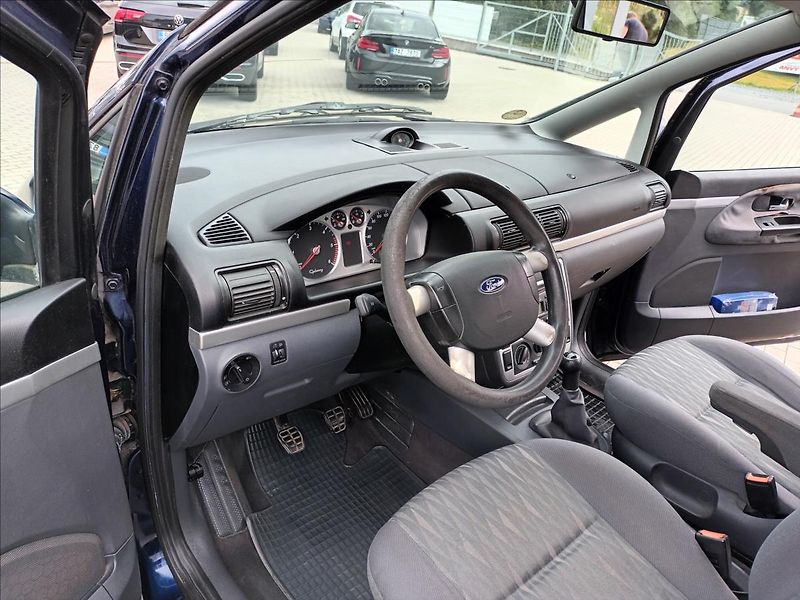 Ford Galaxy 1,9 TDI,88KW,7MÍST,TAŽNÉ, - fotka 15 z 32