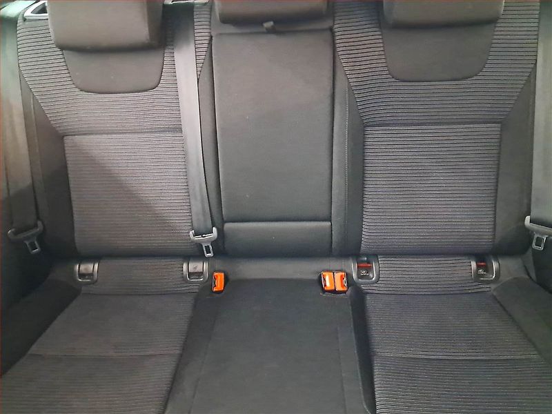 Škoda Octavia (2017) 1.6 TDI, Automat, Navi - fotka 10 z 22