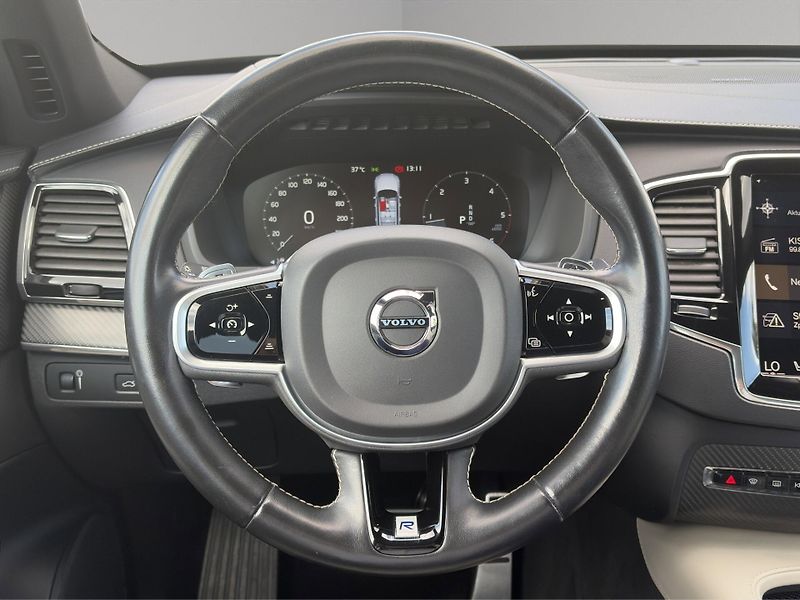 Volvo XC90 (2019) 2.0 B5 4x4 Nafta, Kůže, A/T - fotka 10 z 30