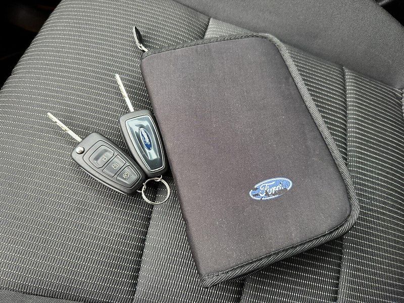 Ford Mondeo (2013) 1.6i EcoBoost Titanium Xenony - fotka 28 z 50