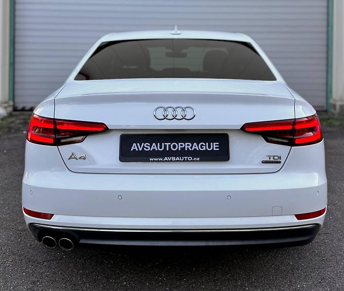 Audi A4 (2016) B9 2.0 TDI 140 KW QUATTRO 2016 - fotka 5 z 30