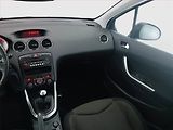 Peugeot 308 (2013) 1.6 e-HDi, 7 míst, ČR,1.maj - náhled 8