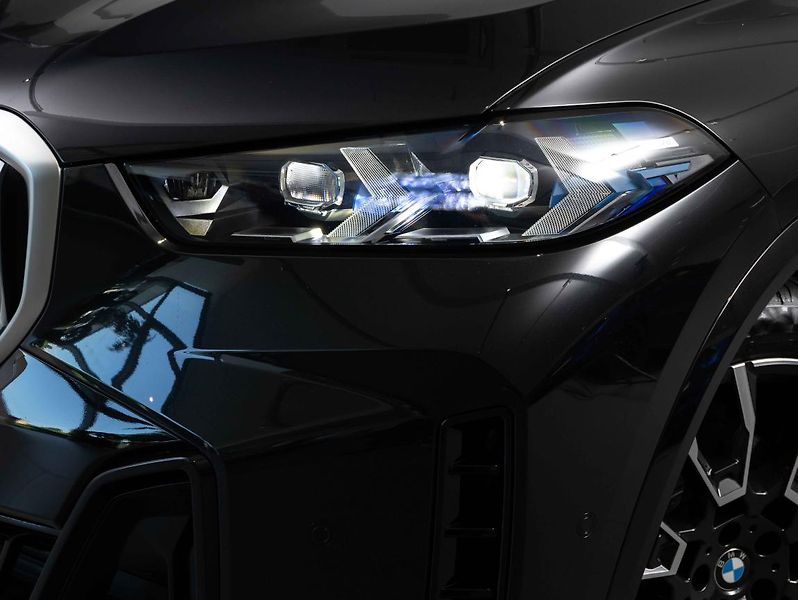 BMW X5 xDrive40d - fotka 8 z 23