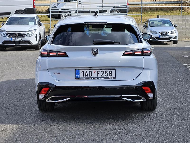 Peugeot 308 (2024) SW 1.2PT 130 ALLURE EAT8  - fotka 4 z 30