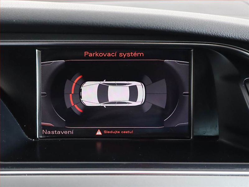 Audi A5 (2011) S-Line 2.0 TDI, 4X4 - fotka 19 z 19