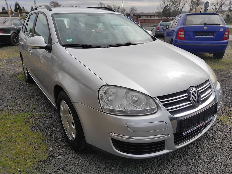 Volkswagen Golf 1.9 TDI Variant Trendline - fotka 7 z 26