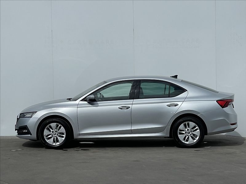 Škoda Octavia 2,0 TDI DSG Ambition Plus KESS - fotka 2 z 24