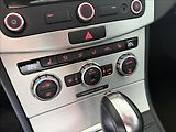 Volkswagen Passat 2,0   DSG,HIGHLINE,SERVISKA - náhled 22