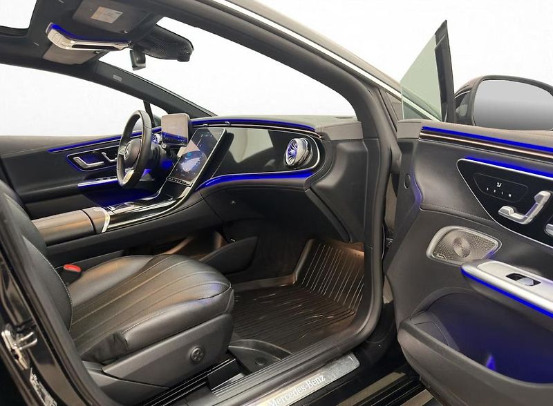 Mercedes-Benz EQE 350 AMG 4M Kamera LED BLIS  - fotka 20 z 34