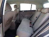 Volkswagen Golf Plus (2010) 1.4i,90kW,1maj,S.kniha,klima - náhled 17