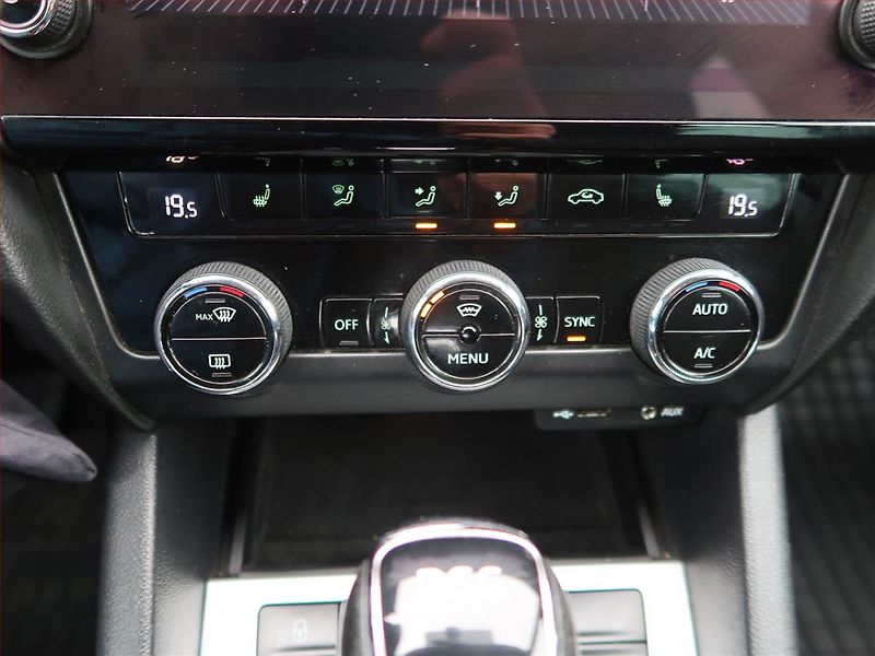 Škoda Octavia (2017) 2.0 TDI, Automat, Navi - fotka 16 z 19