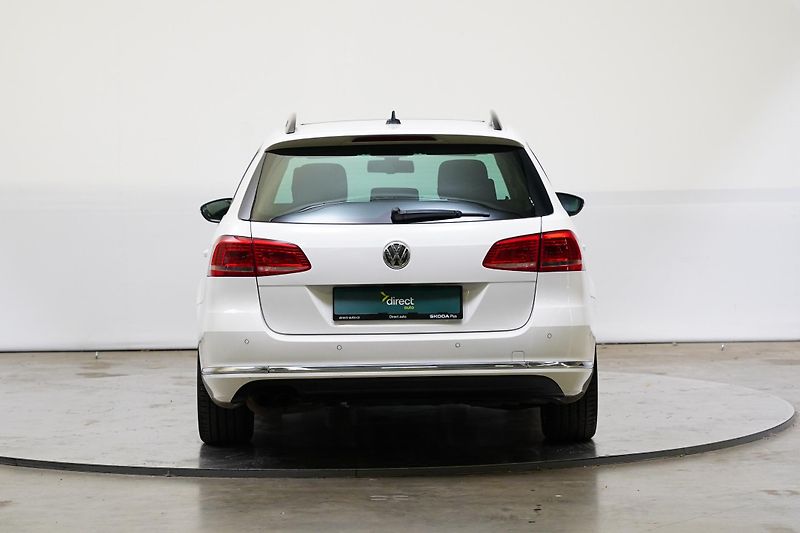 Volkswagen Passat - fotka 6 z 27