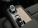 Volvo XC90 T8 AWD RECH. ULTRA DARK 7 MÍST - náhled 30