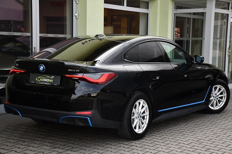 BMW i4 eDrive35 3L-ZÁRUKA  9tis.KM 1M - fotka 4 z 42