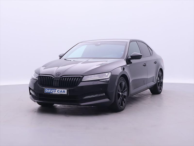Škoda Superb 2,0 TDI 140kW DSG CZ Sportline - fotka 2 z 38