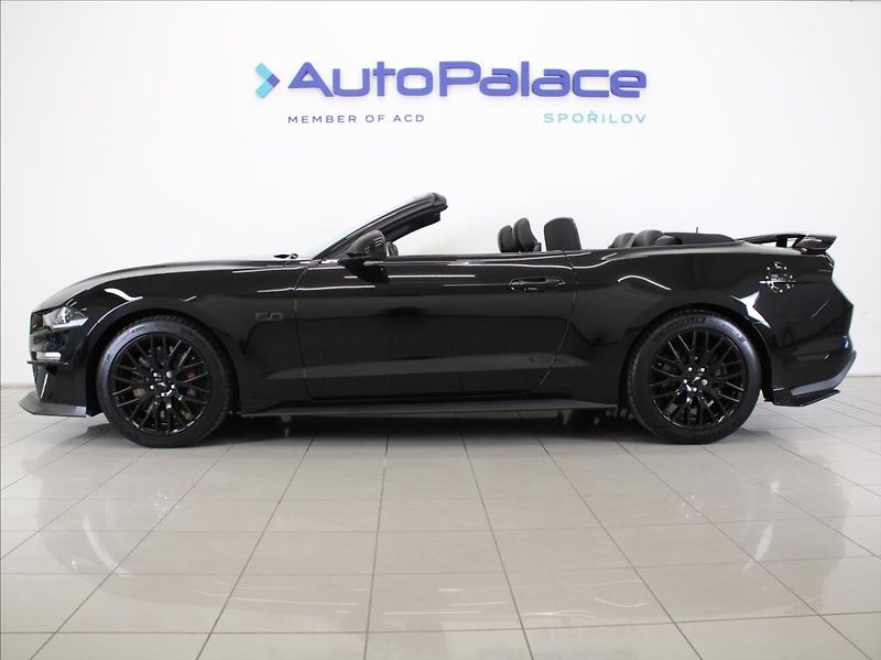 Ford Mustang 5,0 V8 331kW AT 26 700km! EU - fotka 5 z 24