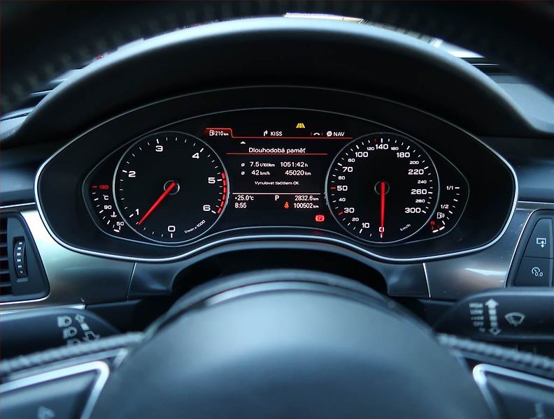 Audi A6 (2014) S line 3.0 TDI, 4X4, Automat - fotka 11 z 17