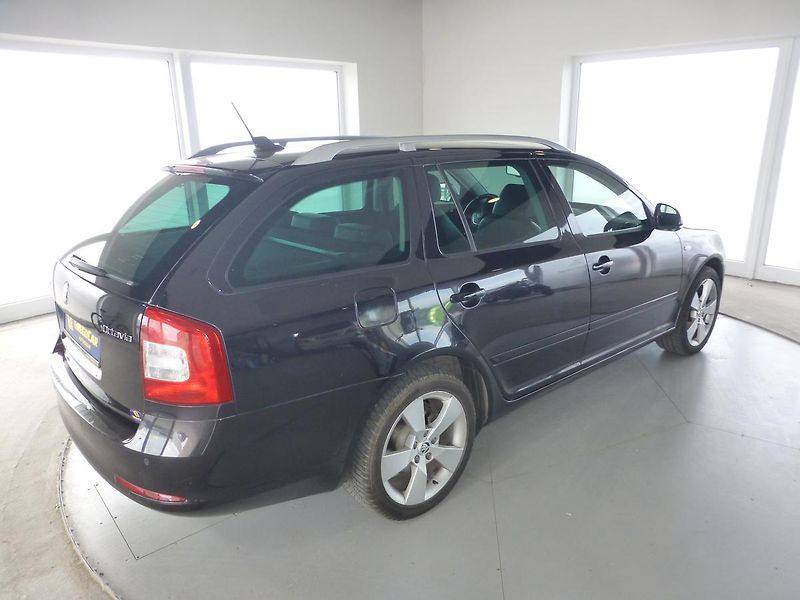Škoda Octavia (2011) 2,0TDI*VYHŘ.SED**4X4**NAV**L&K - fotka 5 z 28