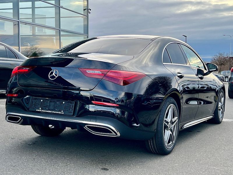 Mercedes-Benz CLA (2025) 200 d Linie  AMG - fotka 3 z 23