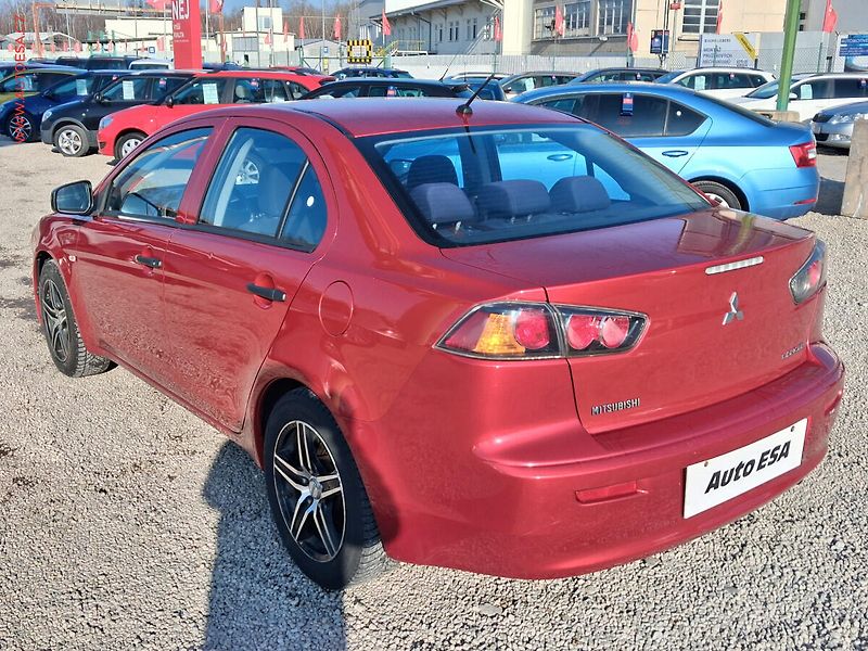 Mitsubishi Lancer (2015) 1.6i, 2.maj,ČR, AC - fotka 6 z 15