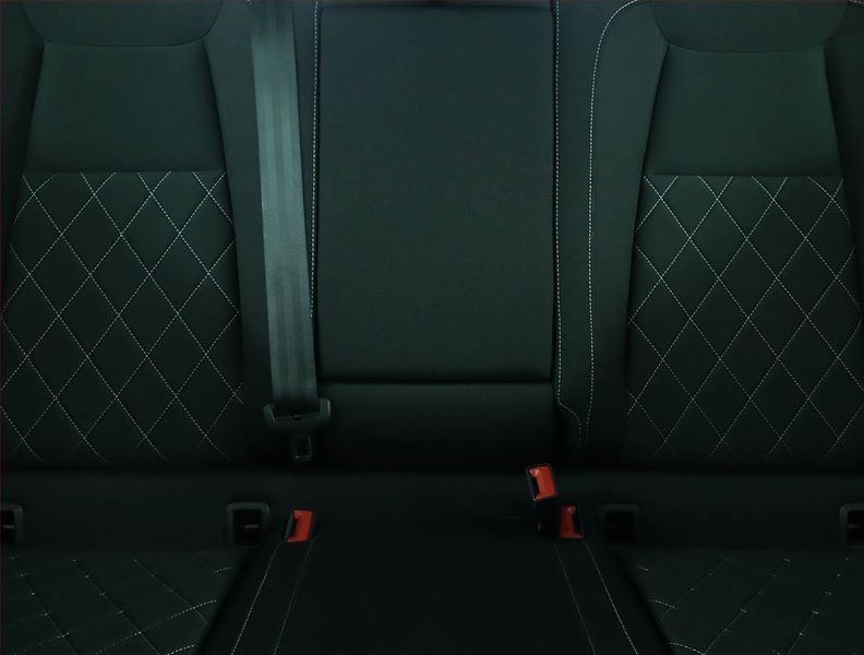 Škoda Karoq (2021) Sportline 2.0 TDI - fotka 10 z 17