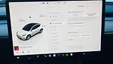 Tesla Model Y (2022) LR AWD Berlin Záruka SoH 93,4% - náhled 31