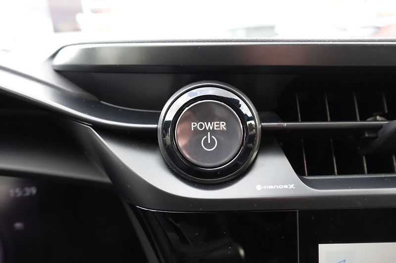 Lexus RZ 450e RZ450e Executive DIRECT4 - fotka 30 z 34