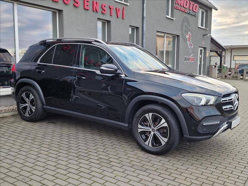Mercedes-Benz GLE 350e 4Matic,původ ČR,1.Maj. - fotka 2 z 50