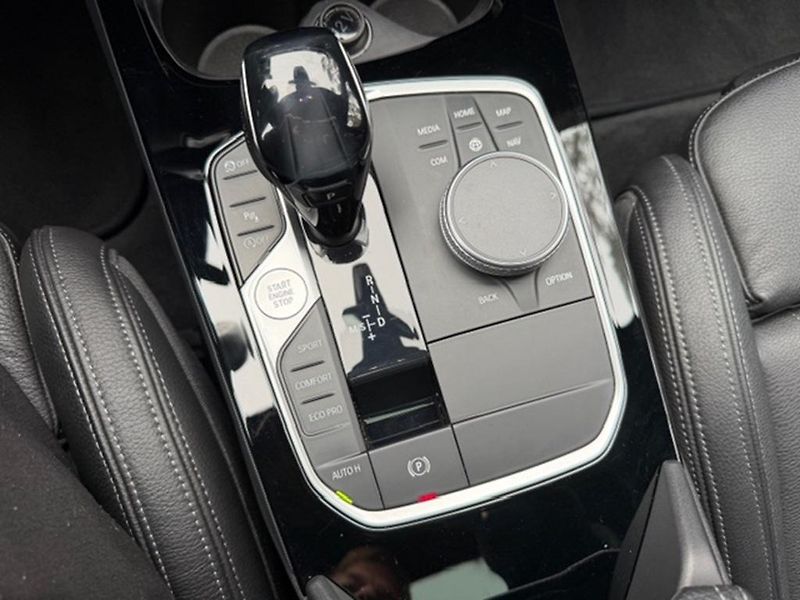 BMW Řada 1 120d xDrive,HEAD-UP,M-PAKET - fotka 42 z 48