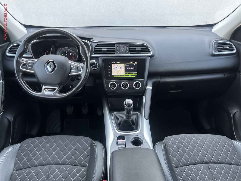 Renault Kadjar (2021) 1.3TCE, 1.maj,ČR, LED, navi - fotka 8 z 15