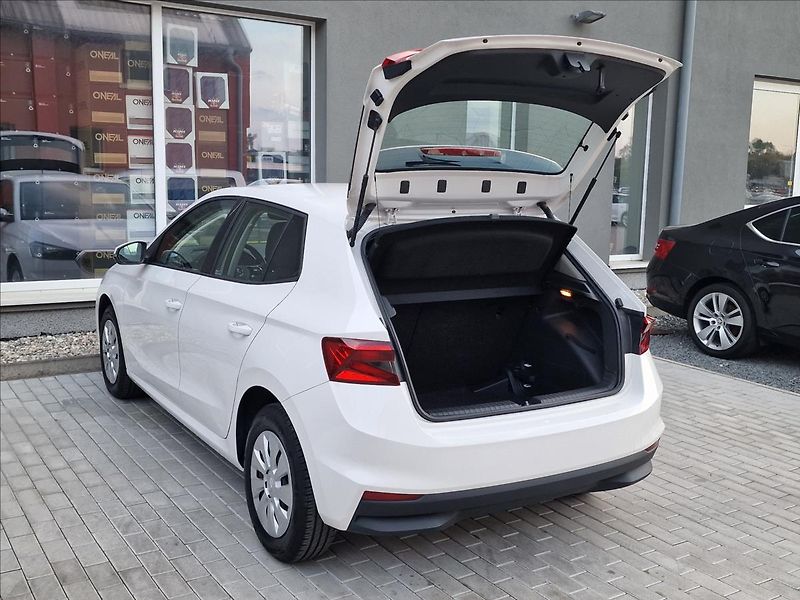 Škoda Fabia 1.0TSI Ambition,ČR,1.Majitel - fotka 35 z 43