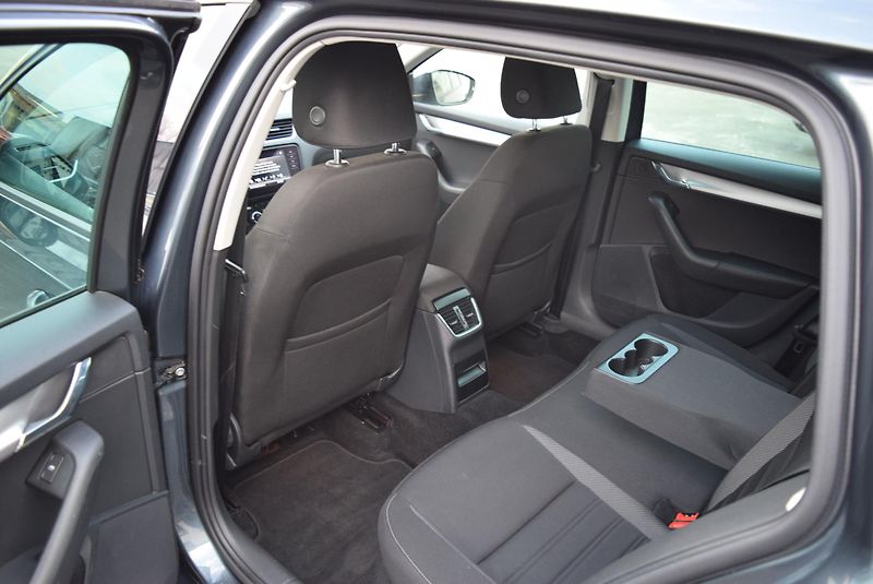 Škoda Octavia (2020) 1.5TSI 110kw AMBITION DSG KAM - fotka 15 z 44