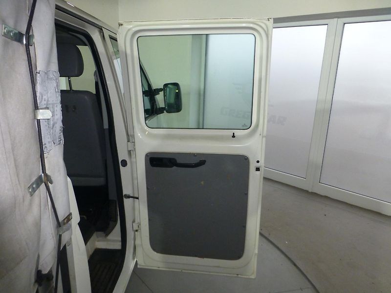Volkswagen Transporter (2006) 2,5TDI*TAŽNÉ*6MÍST****4X4 !!! - fotka 18 z 22