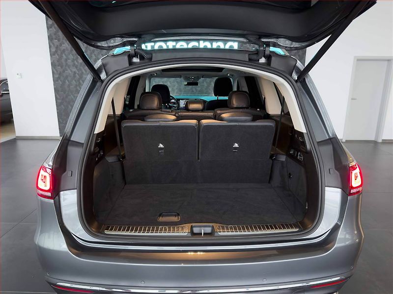 Mercedes-Benz GLS (2020) 400 d 4MATIC - fotka 24 z 25