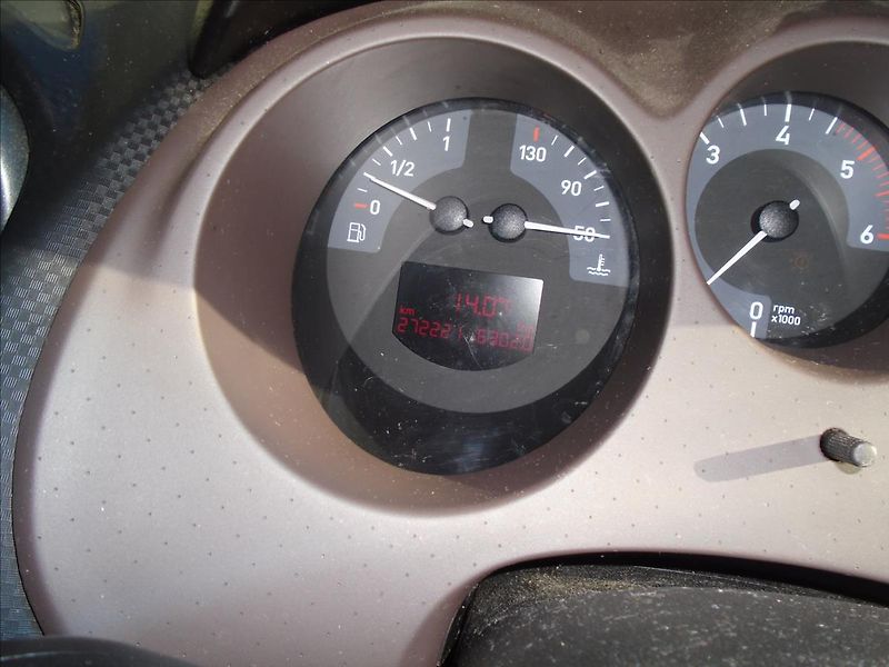 Seat Altea 2,0   4X4 - fotka 19 z 21