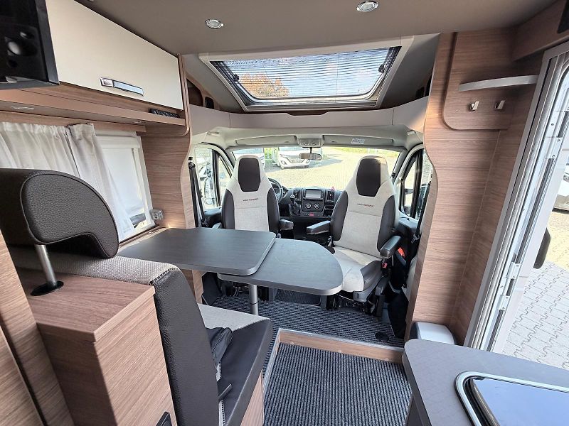 Weinsberg CaraCompact 600MEG Edition Pepper - fotka 16 z 28