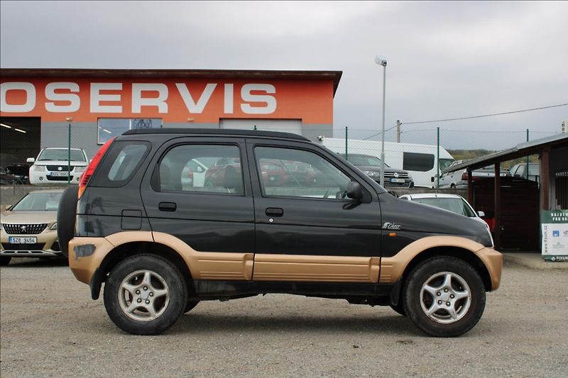 Daihatsu Terios 1,3 i  4 x 4,STK 3/2027,KLIMA - fotka 4 z 25