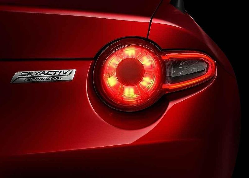 Mazda MX-5.