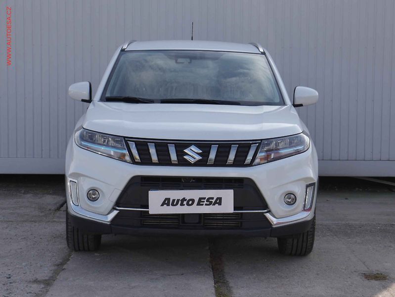 Suzuki Vitara (2023) 1.4 BoosterJet 4x4, 1.maj,ČR - fotka 2 z 3