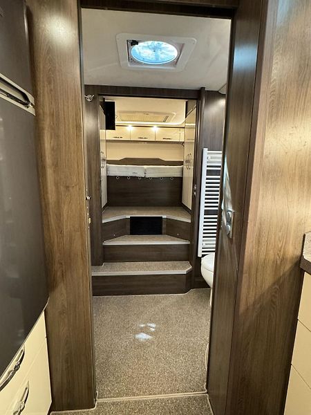Phoenix (2024) TopX-Liner 10800 BMAMX - fotka 38 z 53