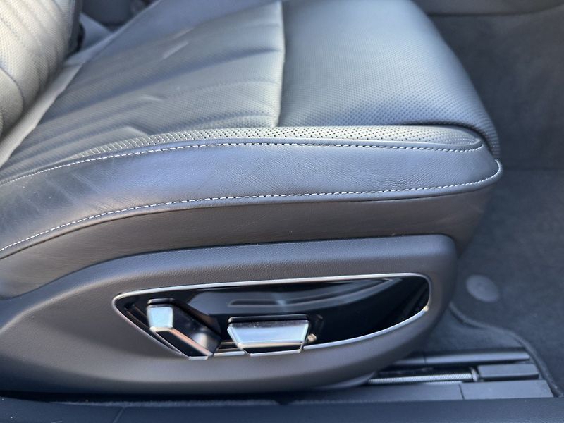 Audi A8 (2022) 55TSFi Martix Vzduch B&O - fotka 19 z 49