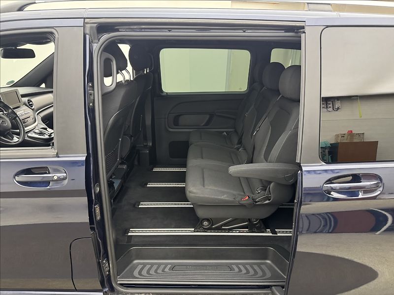 Mercedes-Benz Třídy V 2,1 K AMG LED KAMERA VÝHŘEV TZ - fotka 37 z 46