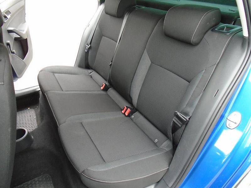 Škoda Rapid 1.2  77 kw servisní historie  - fotka 17 z 50