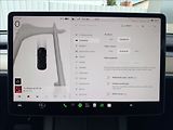 Tesla Model Y 0,0 Long Range 378kW 1.maj DPH - náhled 32