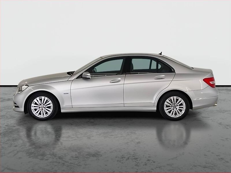 Mercedes-Benz Třídy C (2011) C 250 CDI 4MATIC, 4X4 - fotka 3 z 23