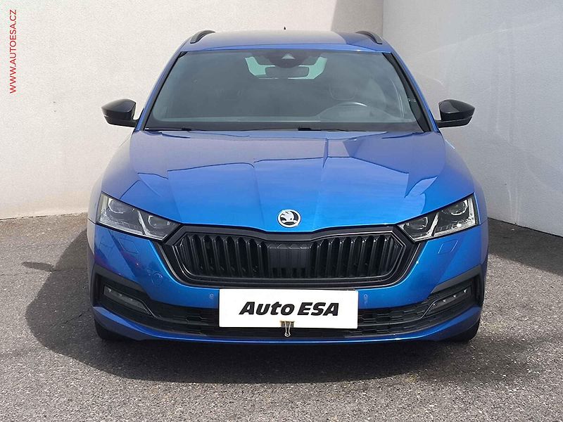 Škoda Octavia (2020) 2.0 TDi, Style, Sport, DSG, - fotka 2 z 32